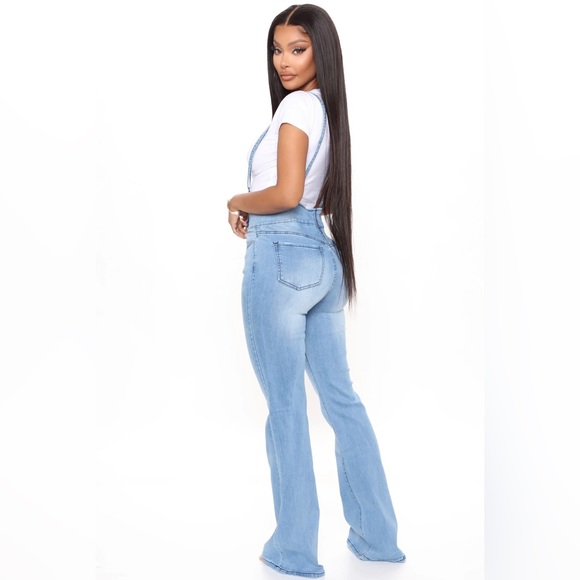 Fashion Nova Flare Denim Overalls Light Blue Wash Size 0 - Picture 2 of 7